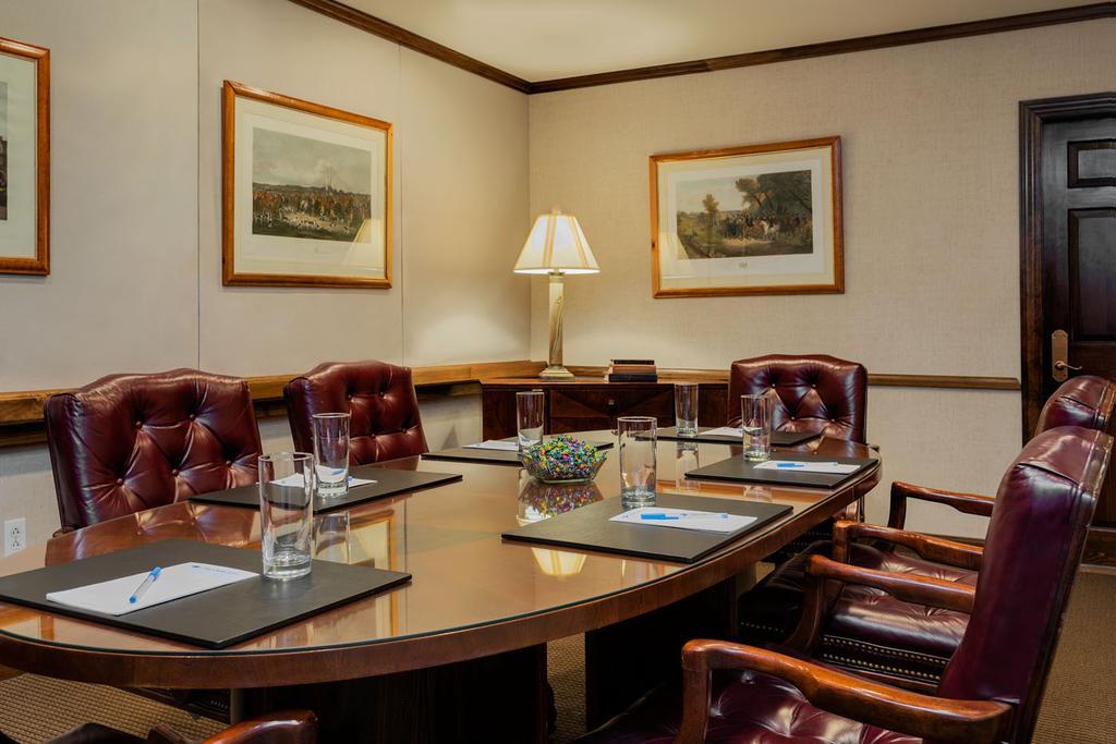 Orchards Hotel Уильямстаун Экстерьер фото
